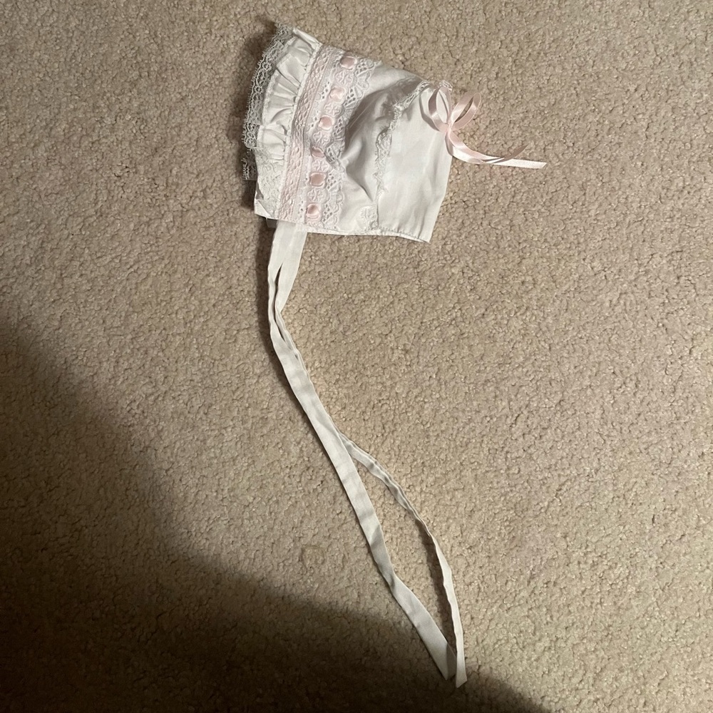 Brand new Girls Pink Ribbon Bonnet for Infants & Toddlers